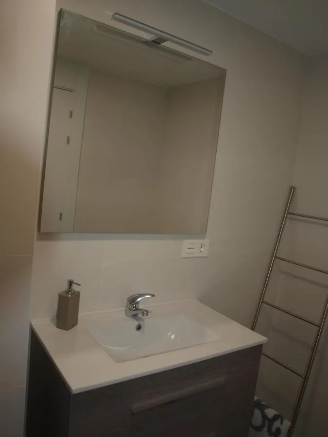 Apartamento Sadar Pamplona Apartment